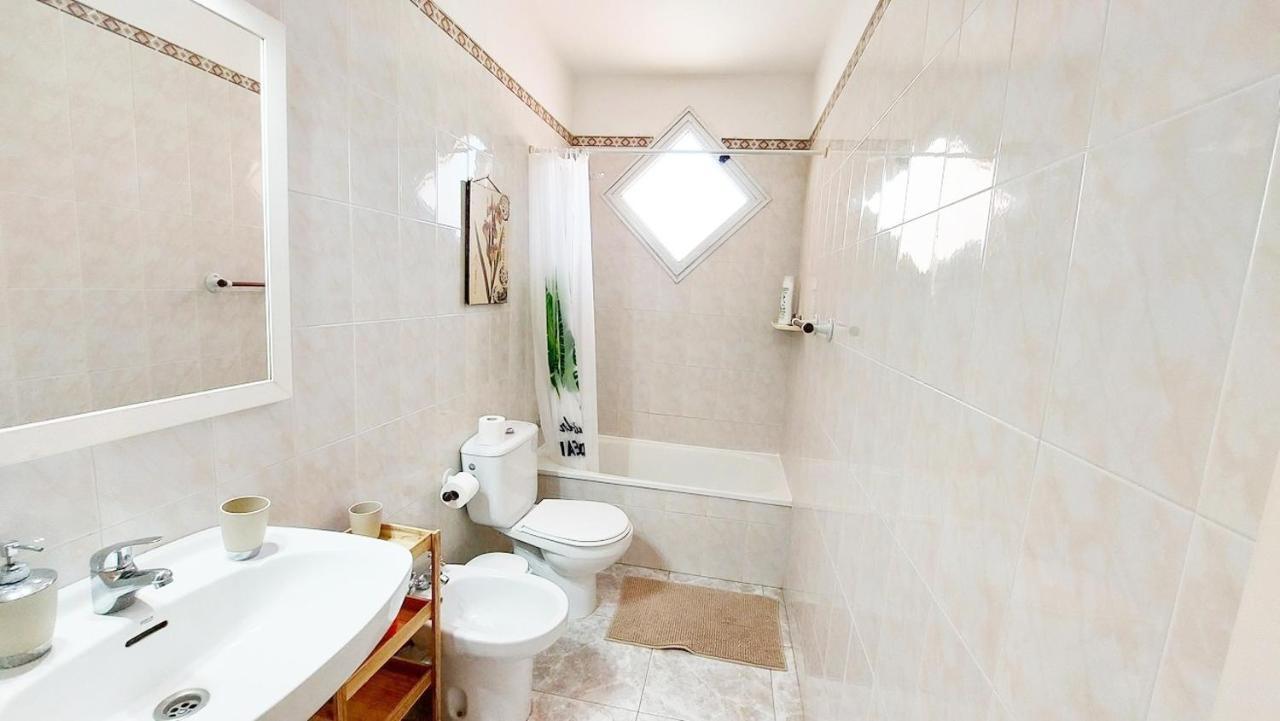 Centric 2 Bedrooms Apartment Near To The Beach - By Tenerifehints El Médano Eksteriør billede