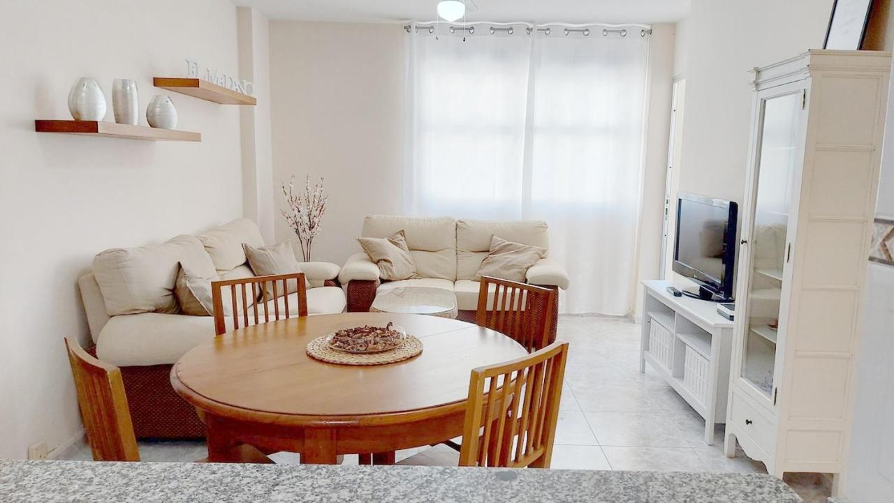Centric 2 Bedrooms Apartment Near To The Beach - By Tenerifehints El Médano Eksteriør billede